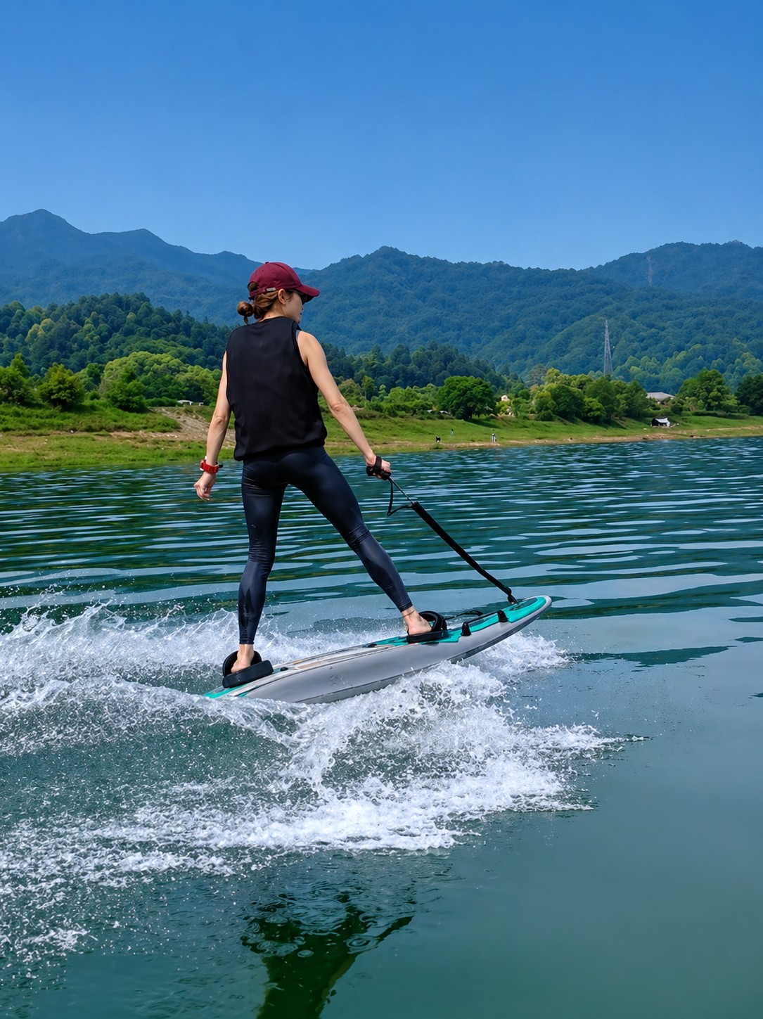 Water-Resistant and Durable Electric Kart Boats: Exploring Available Options B2B water sports buying guide image